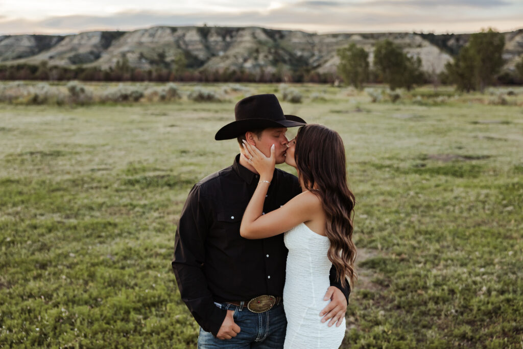 theodore roosevelt national park engagement photos