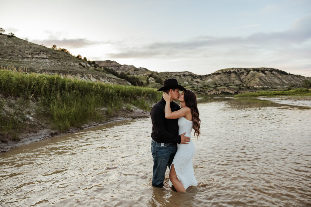 theodore roosevelt national park engagement photos