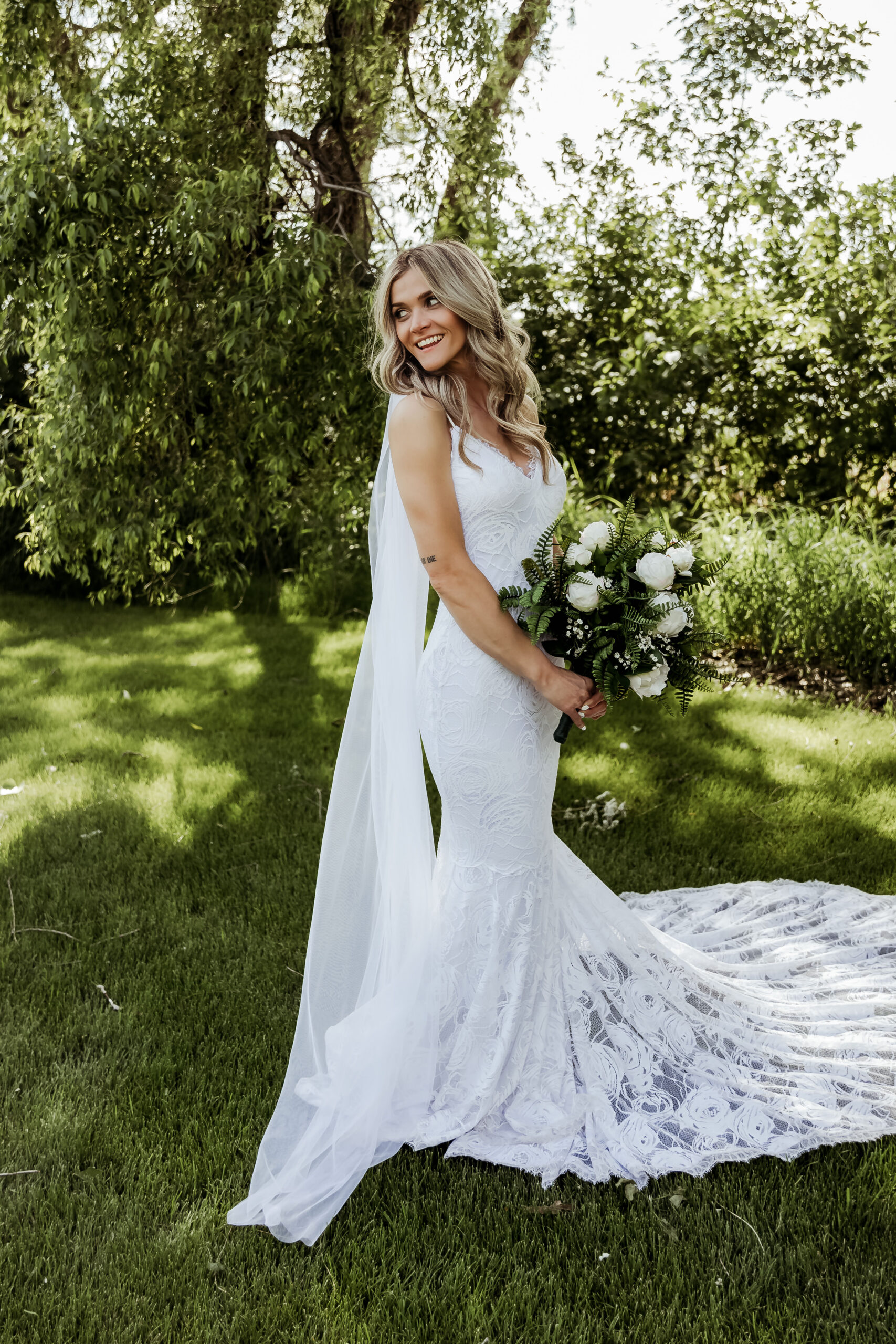 minnesota wedding venue: gathered oaks wedding