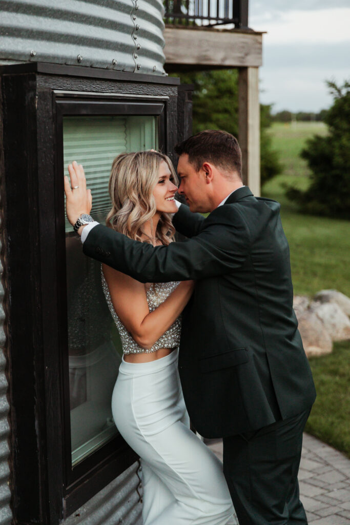 minnesota wedding venue: gathered oaks wedding