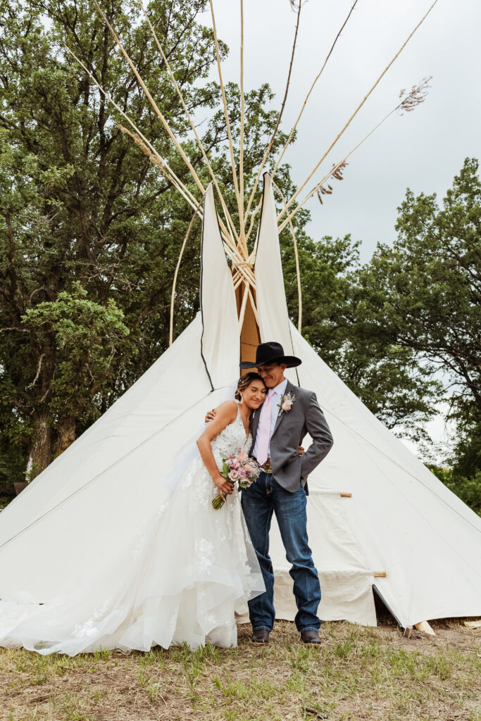 backyard wedding in mandaree, ND