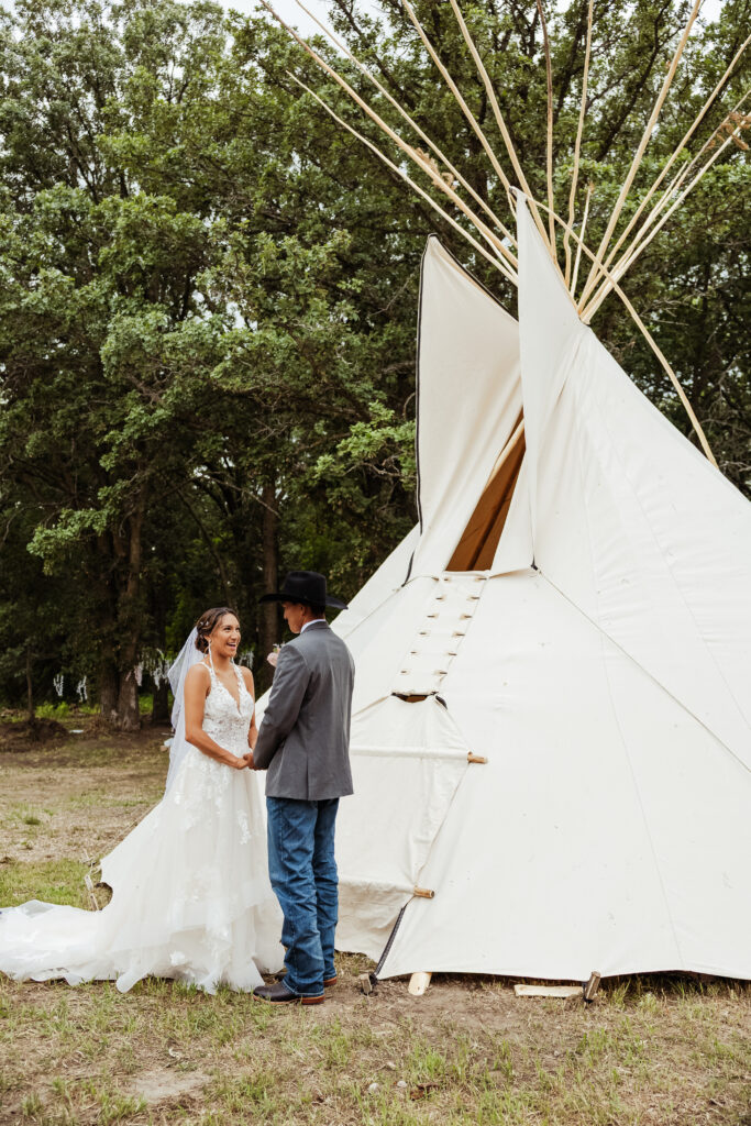 backyard wedding in mandaree, ND
