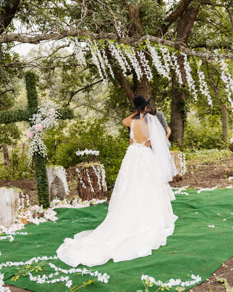 backyard wedding in mandaree, ND