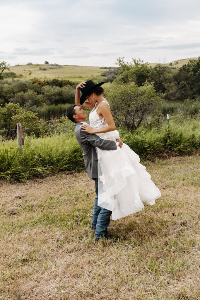 backyard wedding in mandaree, ND
