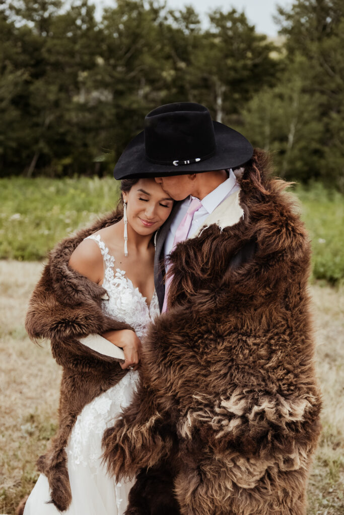 backyard wedding in mandaree, ND
